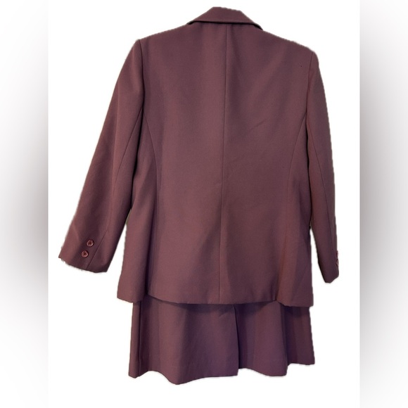 Vintage early 1980s, Nan Elliot skirt suit. Purple. Women’s size 6/8. - Picture 4 of 9